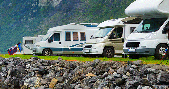 RV camping in the highlands